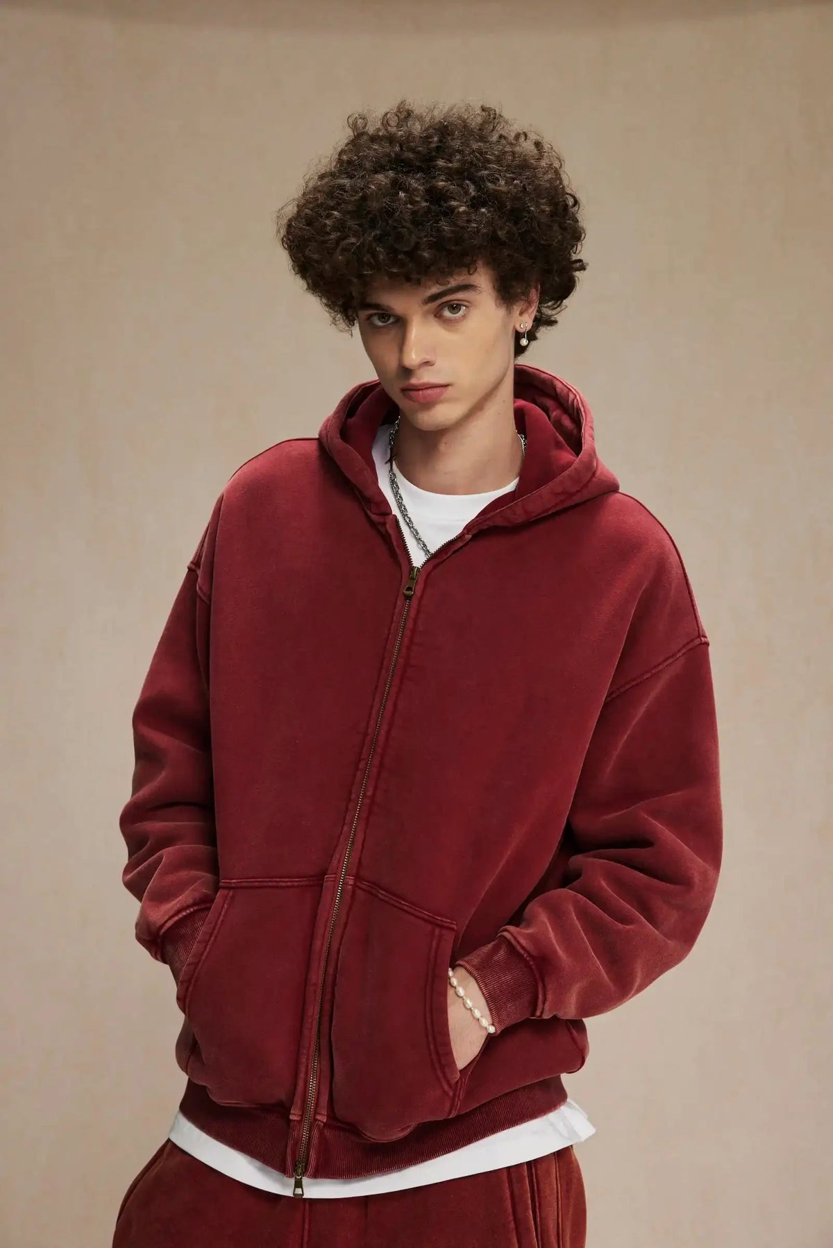 Essential Zip Up Hoodie — vista posteriore