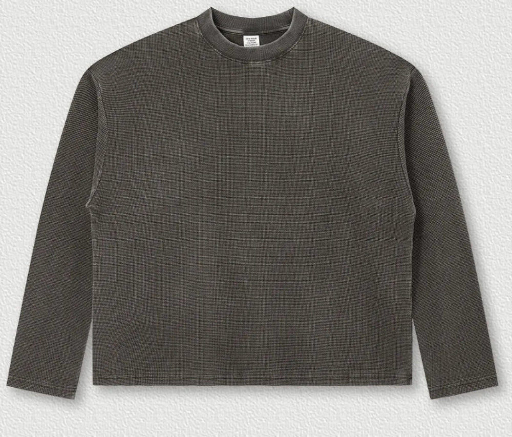 Essentials Acid Wash Waffle Knit Boxy Long Sleeve Top — dettaglio del tessuto