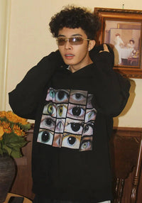 Eyes and Eyes Graphic Hoodie — dettaglio