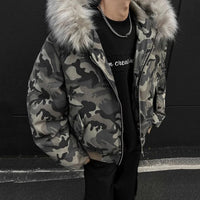 Faux Fur Lined Hood Arctic Camouflage Zip Up Jacket — dettaglio della stampa