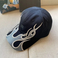 Flame Baseball Cap — vista posteriore