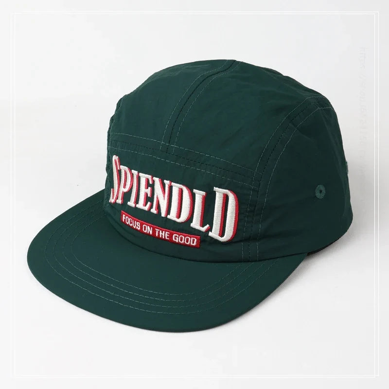 Flat Brim Embroidered Baseball Cap — dettaglio