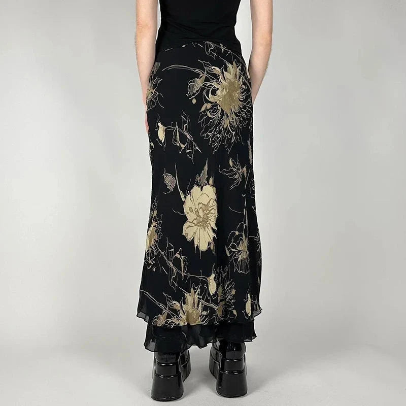 Floral Grunge Black Mesh Maxi Skirt — dettaglio della stampa
