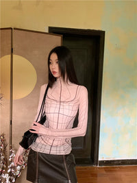 Geometric Long Sleeve Mesh Top — dettaglio
