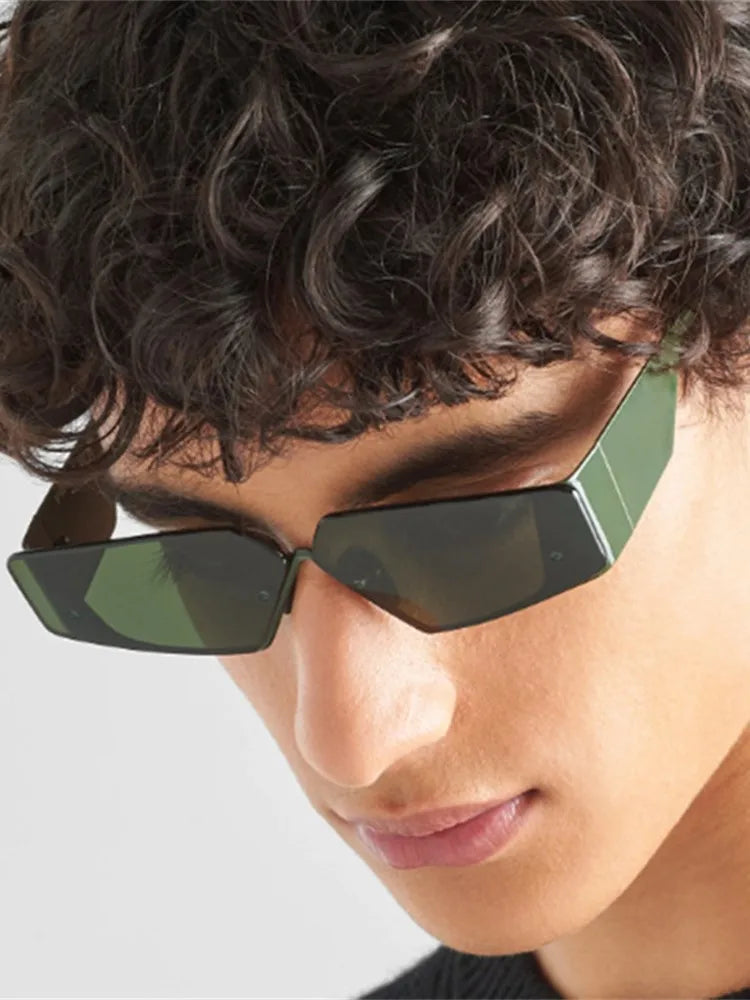 Geometric Sunglasses — vista posteriore