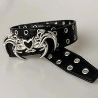 Gothic Spider Buckle Leather Belt — vista laterale