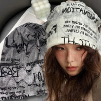 Graffiti Stall Graphic Beanie — dettaglio