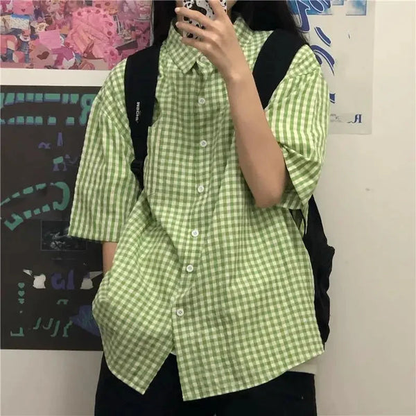Green Plaid Oversized Short Sleeve Button Up Shirt — vista frontale
