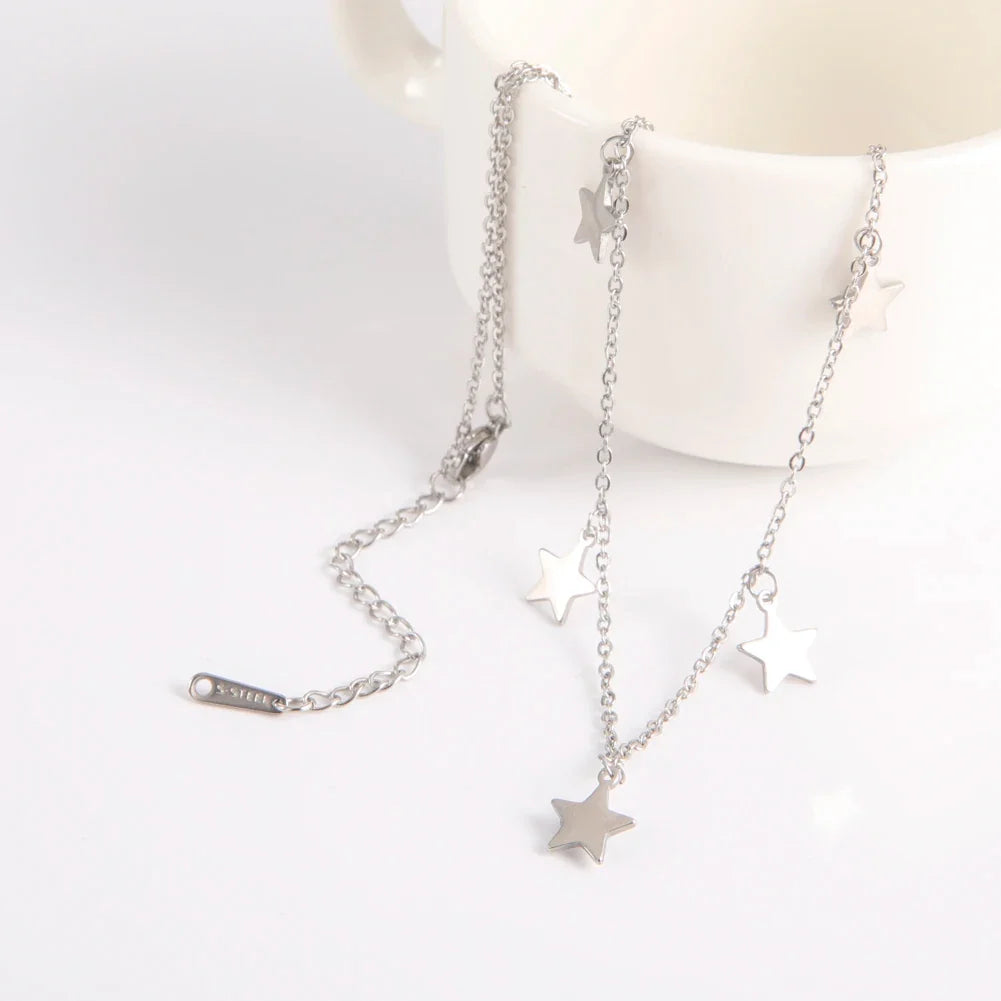 Hanging Stars Choker Necklace — vista laterale