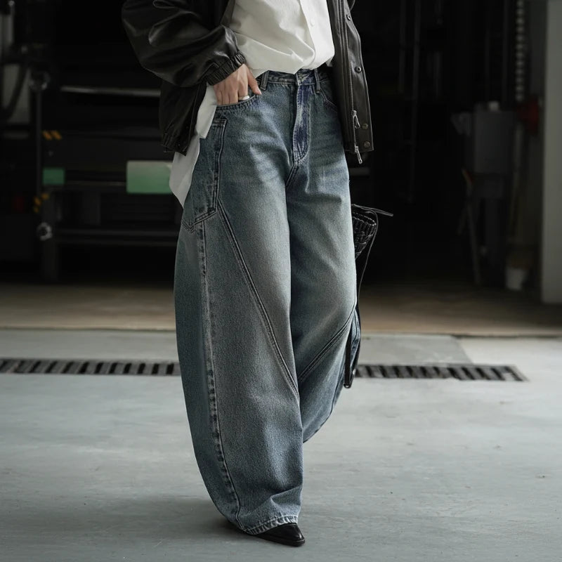 High Waist Blue Denim Irregular Spliced Barrel Jeans — vista posteriore
