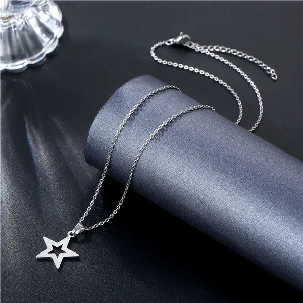 Y2K Hollow Star Pentagram Pendant Necklace
