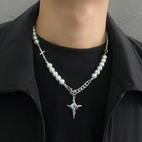 Imitation Pearl Cross Pendant Necklace — vista posteriore