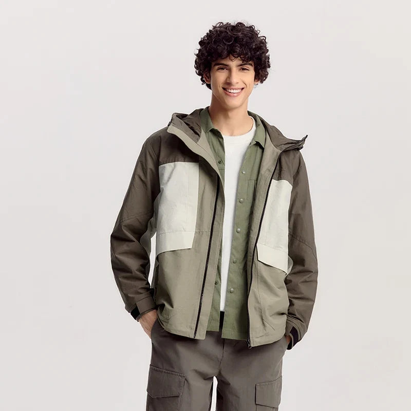 Layered Windbreaker Jacket — dettaglio del tessuto