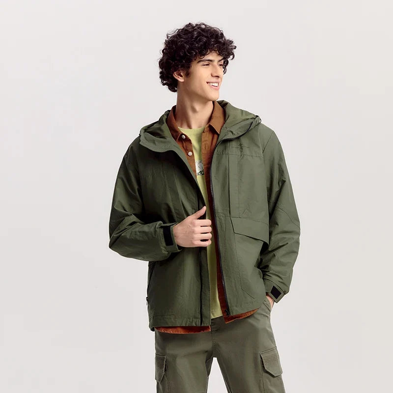 Layered Windbreaker Jacket — vista posteriore