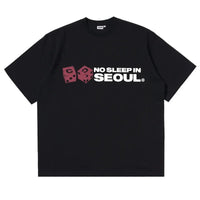 No Sleep In Seoul Graphic T Shirt — in alternativa