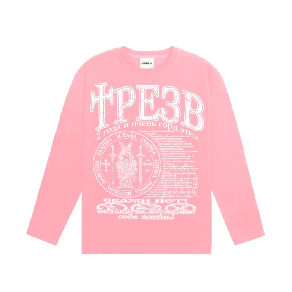 Oversized Gothic Graphic Long Sleeve Top — dettaglio della stampa