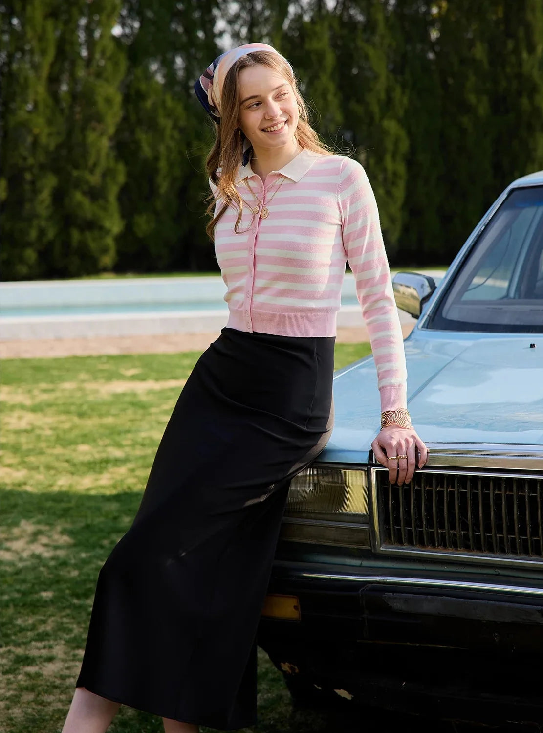 Pink Striped Knit Collar Cardigan — vista laterale