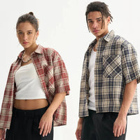 Plaid Cropped Short Sleeve Button Down Shirt — in alternativa