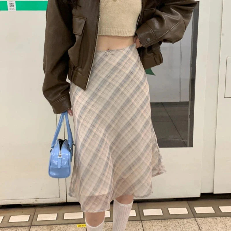 Plaid Mesh Layered Flowy Midi Skirt — dettaglio della stampa