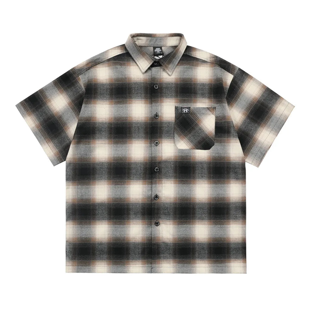 Plaid Short Sleeve Button Down Shirt — vista frontale