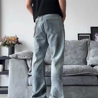 Pleated Slight Flare Baggy Jeans — dettaglio