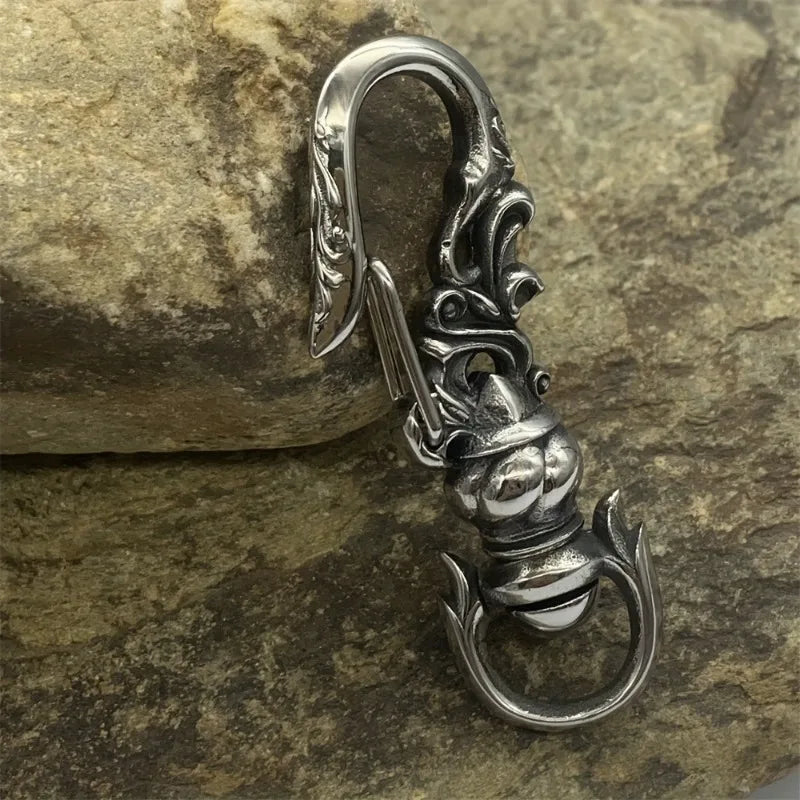 Punk Carabiner Keychain — vista posteriore