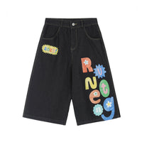 Rainbow Letter Baggy Jean Shorts Jorts — vista laterale