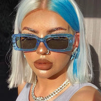 Rectangle Woman's Sunglasses — vista posteriore
