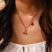Red Fruit Pendant Necklace — dettaglio della stampa