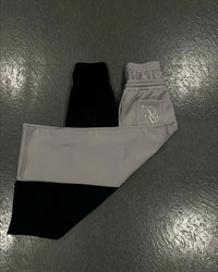 Retro Double Layer Sweatpant Joggers Trousers — dettaglio della stampa