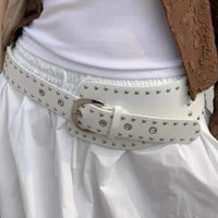 Rivet Irregular Wide Faux Leather Body Belt — dettaglio della stampa