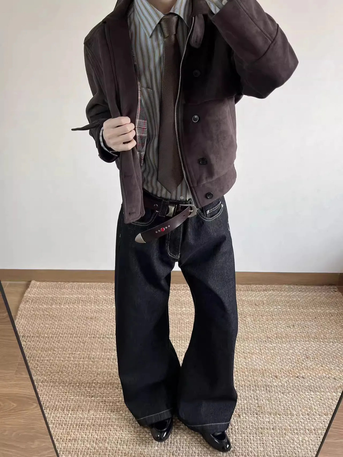 Short Soft Brown Faux Suede Leather Jacket — dettaglio