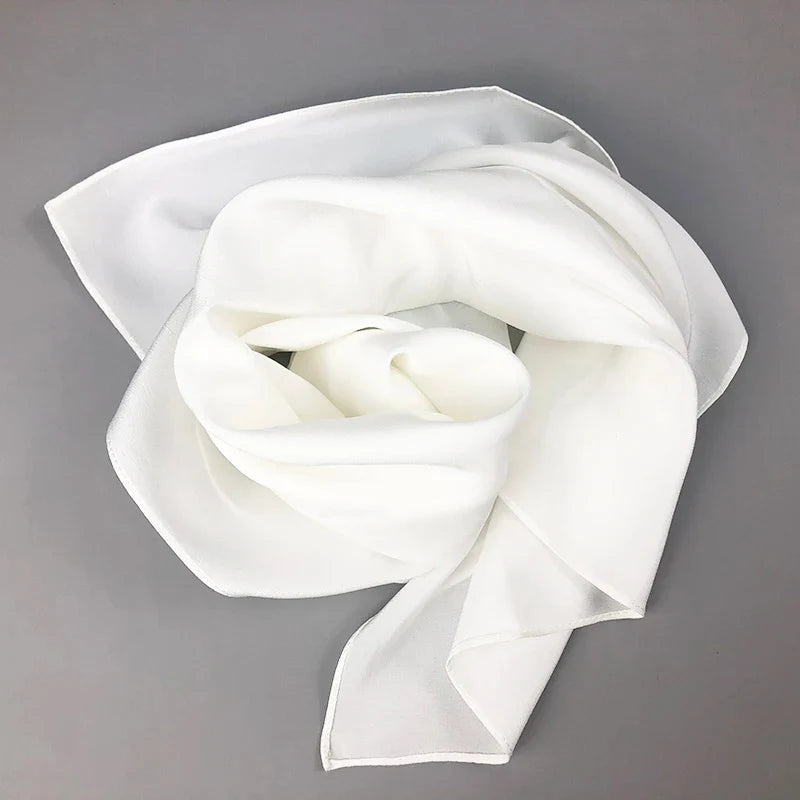 Silk Square Bandana Neckerchief — dettaglio