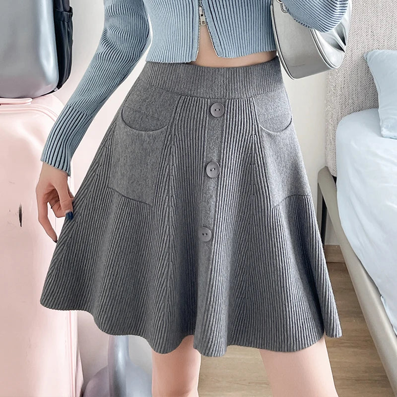 Slim Knit High Waist A Line Mini Skirt — dettaglio della stampa