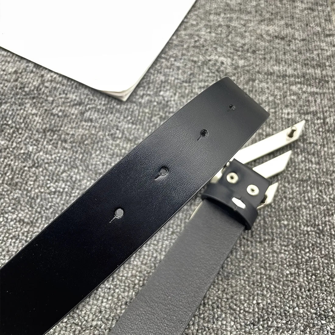 Sloped M Snap Belt — in alternativa