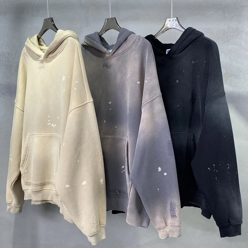 Speckled Ink Faded Distressed Baggy Hoodie — dettaglio del tessuto