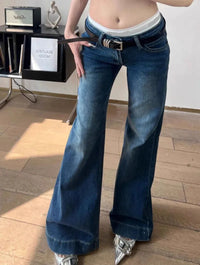Streetwear Low Waist Flared Jeans — dettaglio della stampa
