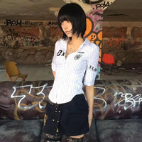 Striped Crest Three Quarter Print Aesthetic Shirt — vista frontale