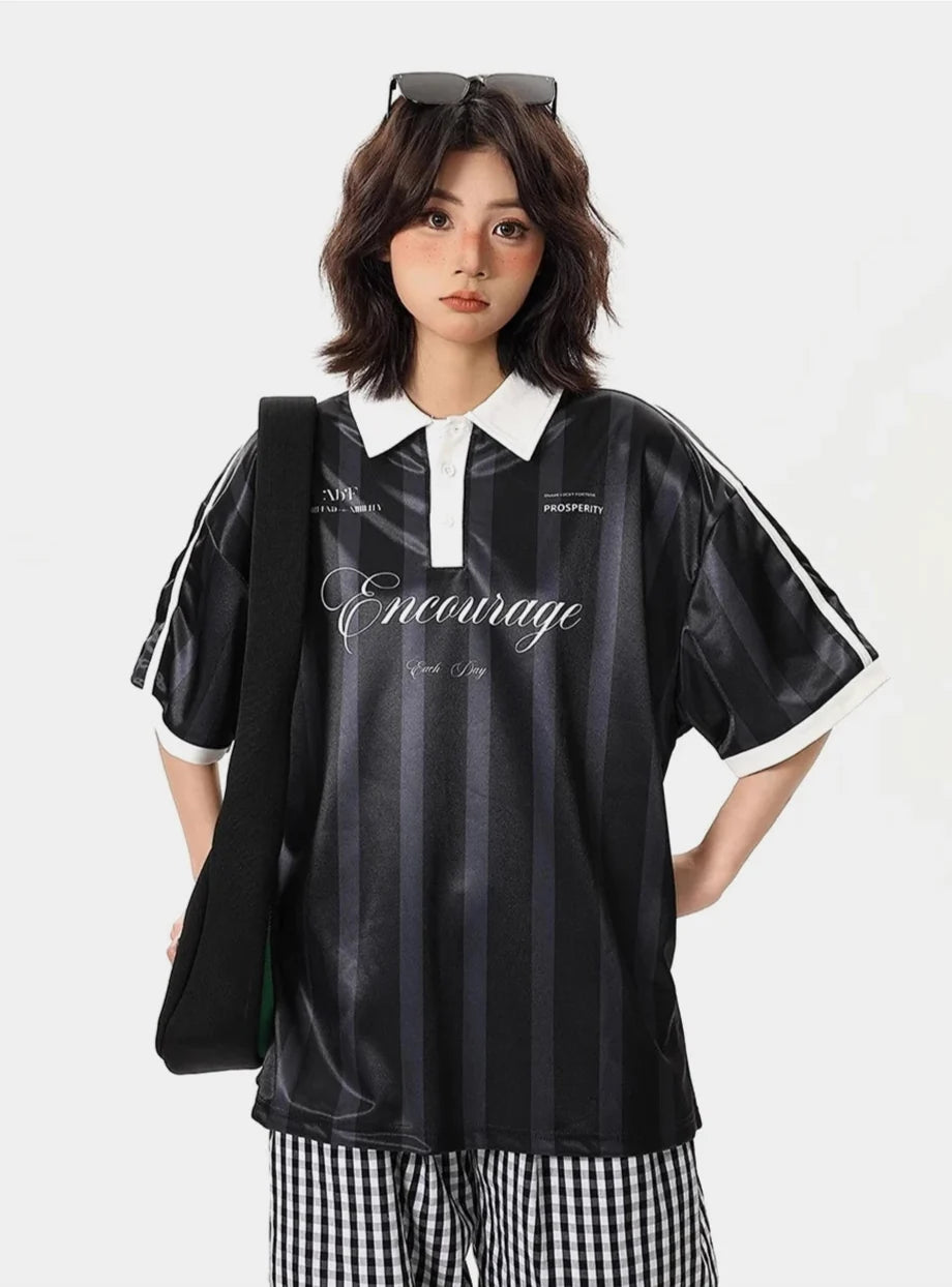 Striped "Year of the Snake" Soccer Jersey — vista laterale