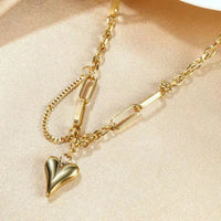 Sweet Peach Heart Pendant Necklace — vista frontale