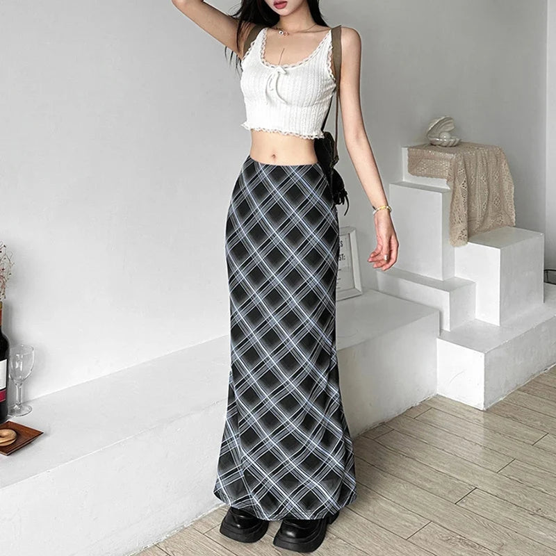 Vintage Aesthetic Plaid High Waist Maxi Skirt — dettaglio del tessuto