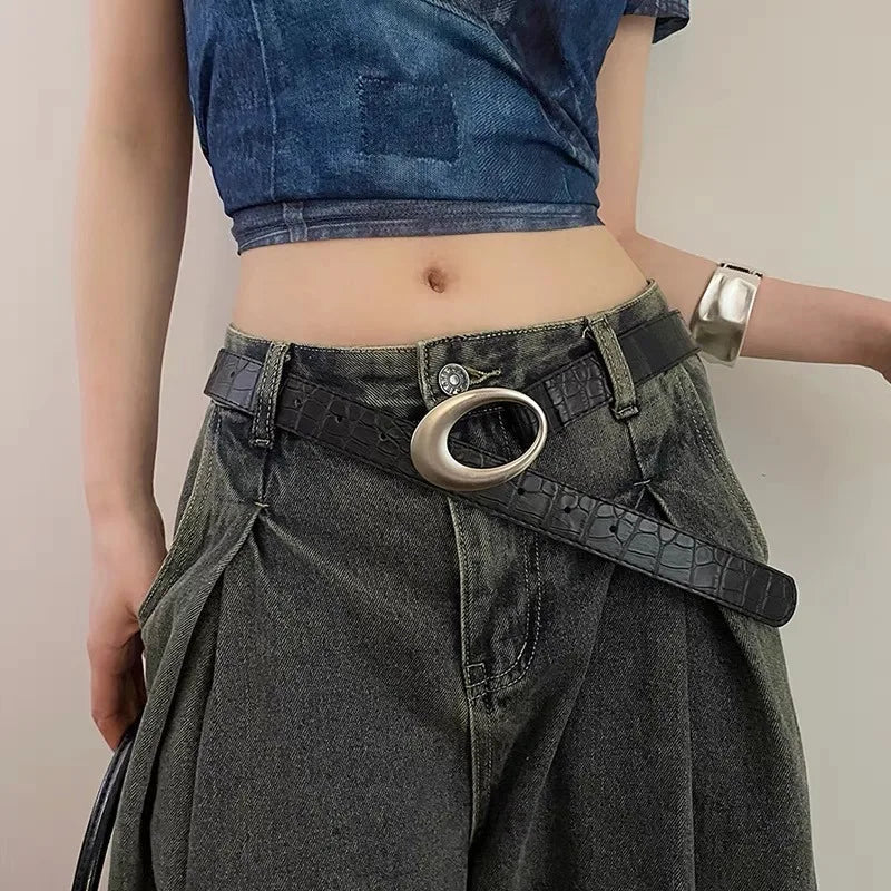 Vintage Crocodile Leather Belt — vista laterale