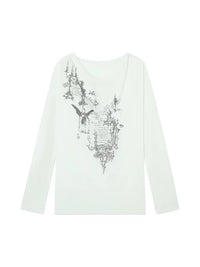 Vintage Dark Romance Graphic Long Sleeve Off Shoulder Top — vista laterale