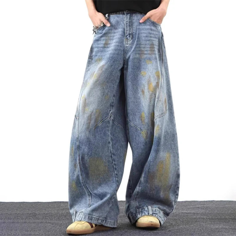 Vintage Distressed Graffiti Denim Barrel Jeans — in alternativa
