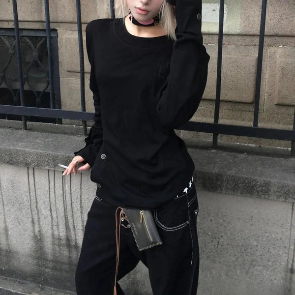 Vintage Gothic Black Long Sleeve Top — vista frontale