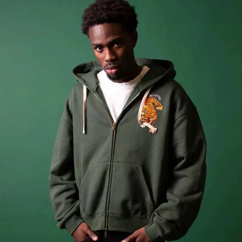 Vintage Tiger Embroidered Green Zip Up Hoodie — vista posteriore