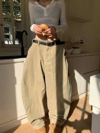 Vintage Wash Wide Leg Barrel Cargo Jeans — dettaglio della stampa