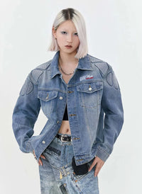 Washed Armour Panel Denim Jacket — dettaglio della stampa