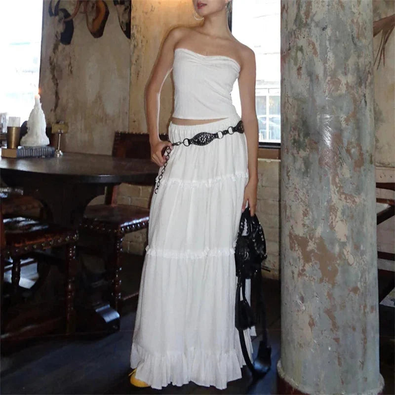 White Tiered Ruffle Maxi Skirt — dettaglio della stampa