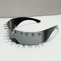 Nail Spiked Sunglasses — vista posteriore